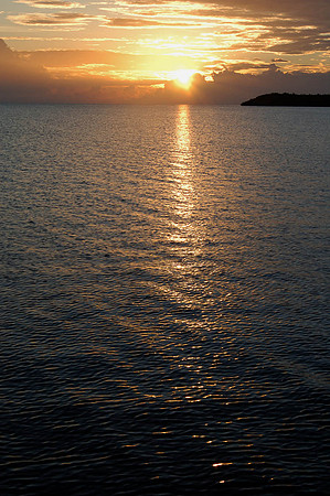 Sunrise 552